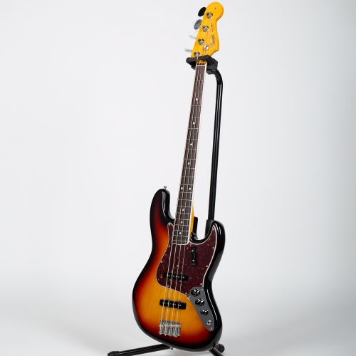 Guitare basse de jazz American Vintage II 1966 de Fender - palissandre Sunburst 3 couleurs