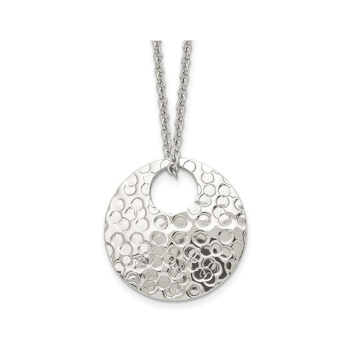 Image 1 de 5.. Pendentif en forme de disque circulaire martelé en acier inoxydable poli