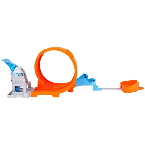 Hot Wheels Loop Stunt Champion Track Set with Dual-Track Loop, Dual Launch