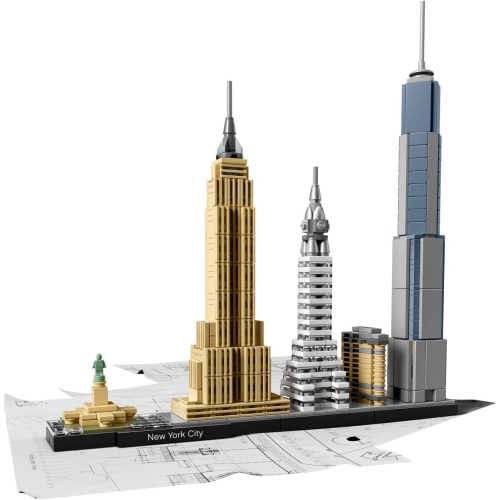 LEGO Architecture New York City Skyline 21028, Collectible Model Kit for Adults to Build, Creative Activity, Home Décor Gift Idea