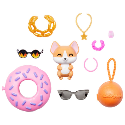 Poupée Barbie Extra avec chandail de basketball et accessoires de Mattel