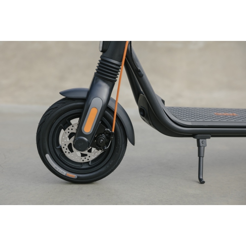 Trottinette électrique KickScooter F2 Ninebot de Segway remis à neuf
