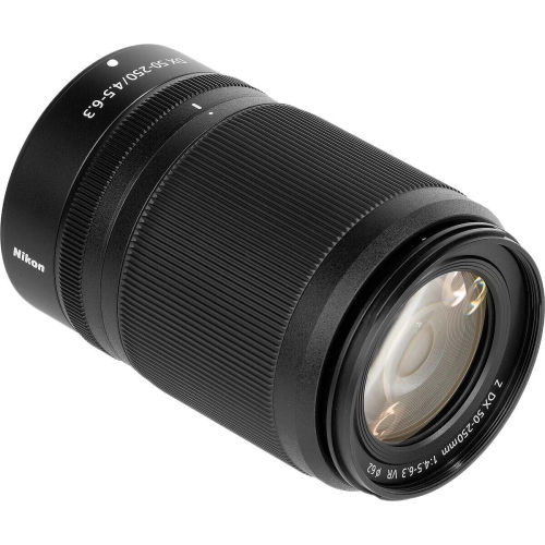 Objectif VR mm f/4,5-6,3 NIKKOR Z DX 50-250 mm de Nikon - Boîte ouverte - Ensemble d'accessoires 7PC