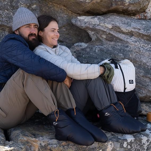 Chaussures de couchage Botki puchowe GOOSE DOWN DE NATURREHIKE Chaussures noires | bottillons en duvet pour le camping en plein air randonnée à vélo