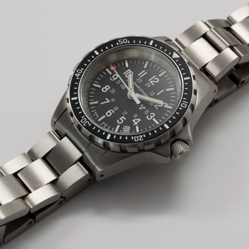 MARATHON- Medium Diver's Quartz with SS Bracelet with Marathon Clasp 36mm