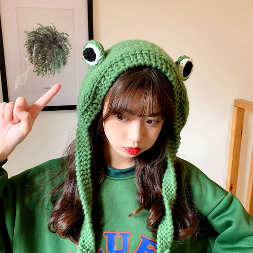 Adorable Big Frog Knitted Beanie: Enjoy Autumn Outdoors with our