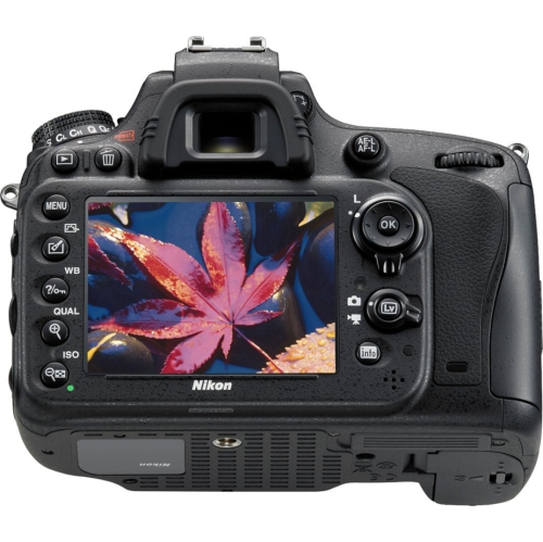 Remis à neuf - appareil photo reflex numérique D610 de Nikon (boîtier seulement)