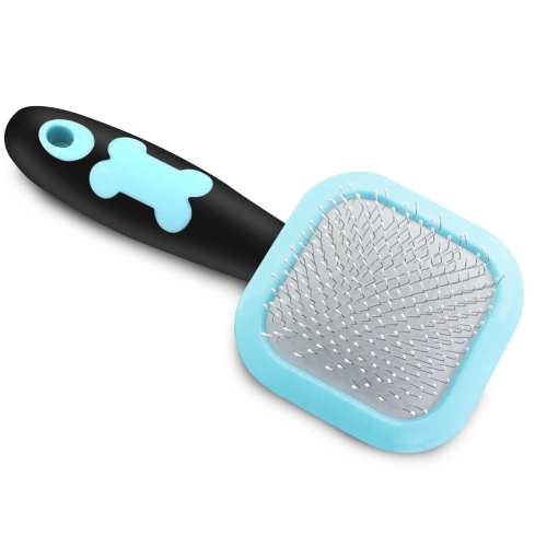 Gentle clearance slicker brush