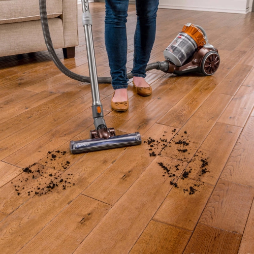 Aspirateur-traîneau sans sac multi-cyclonique Hard Floor Expert de Bissell
