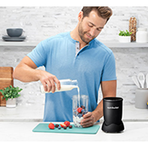 NutriBullet Pro 0.9L 900-Watt Single Serve Blender - Matte Black