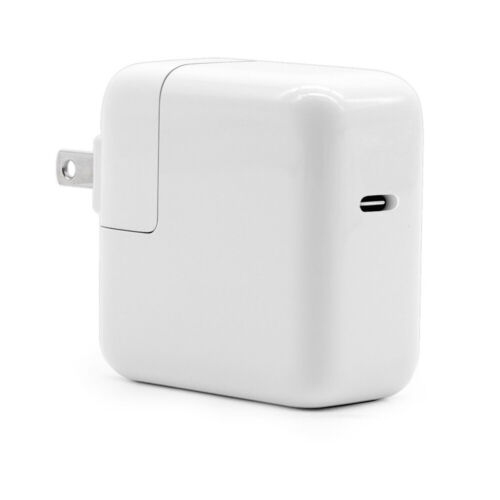 Efficient Charging: 96W USB 3.1 Type C Power Supply Charger for Laptops, Ensuring Quick and Reliable Power Delivery