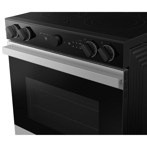 Cuisinière électrique encastrable à 5 éléments avec convection véritable 6,3 pi³ 30 po de Samsung - Acier inoxydable