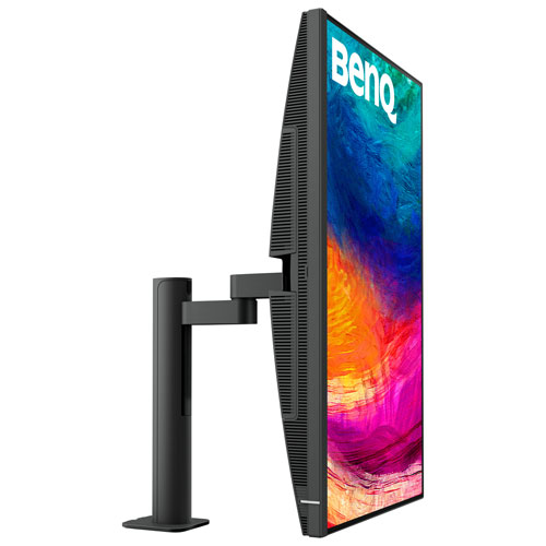 Moniteur ACL IPS Ultra HD 4K 60 Hz de 31,5 po DesignVue de BenQ avec temps de réponse de 5 ms gris à gris - Gris métallique
