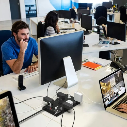 Surge Protector Power Bar - 22 Outlets, 6 USB Ports, Mountable Flat Plug Strip, 2100 Joules, 6.5Ft Cord - Home, Office, Dorm