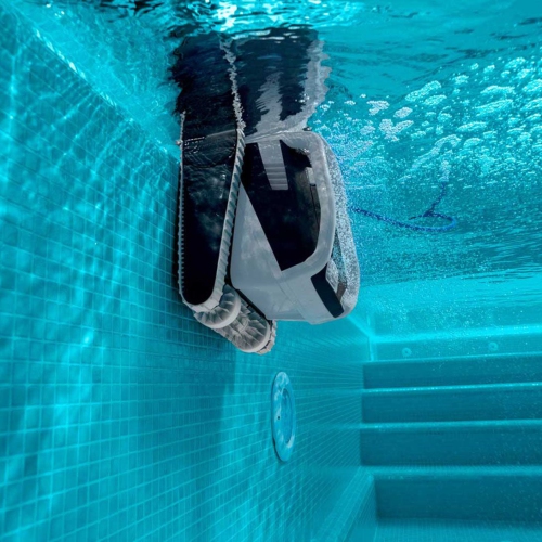 Aspirateur de piscine robotique Dolphin Explorer E70 avec contrôle Wi-Fi – panier universel inclus pour un rangement sans tracas – idéal pour tous