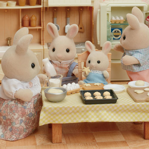 Calico Critters Milk Rabbit Family Playset