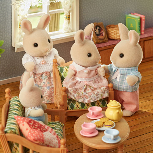 Calico Critters Milk Rabbit Family Playset