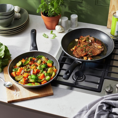 HENCKELS EverLift 2 Piece Aluminum Fry Pan Set - Granite