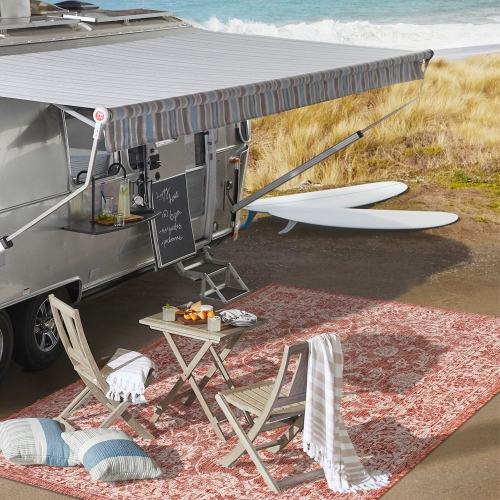 Tela Bohemian Textured Weave Floral Indoor/Outdoor Area Rug