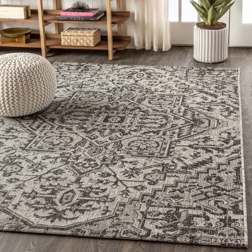 Estrella Bohemian Medallion Textured Weave Indoor/Outdoor Area Rug