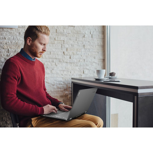 Chromebook Plus 2-en-1 de 14 po IdeaPad Flex 5i de Lenovo avec 3 mois de forfait Google AI Pro (Core i3 d'Intel/SSD 256 Go/RAM 8 Go)