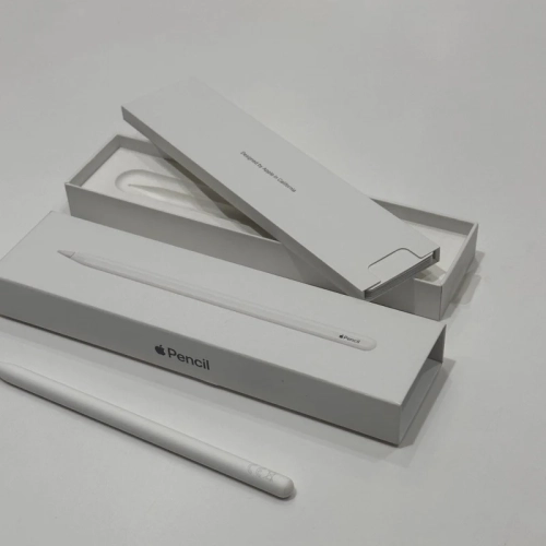 Unlock Seamless Creativity: Apple Pencil 2nd Gen - Precision, Low Latency, Magnetic Magic