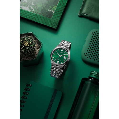 Montre automatique pour hommes « TSUYOSA » 40&nbsp;mm avec boîtier et bracelet en acier inoxydable argenté et cadran vert de Citizen