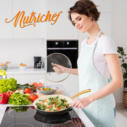 8'' Small Fry Pan - Non-stick Pan with Silicone Handle, Interior Non-stick Ceramic Coating and Polyester Coating Outside