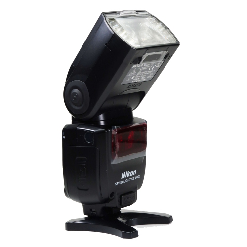 Nikon SB-5000 AF Speedlight Flash with 12" Heavy Duty Table Top Tripod Kit