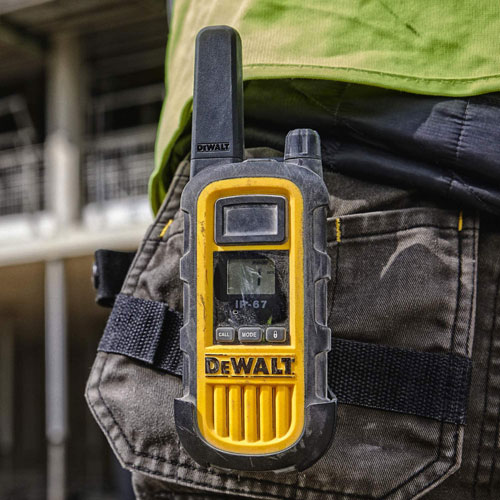 Radio bidirectionnelle robuste de DeWalt - Paquet de 2