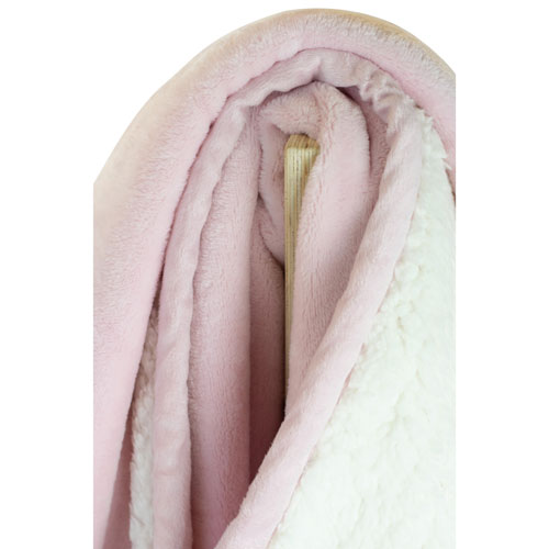 Couverture Sherpa en flanelle de Juddlies - Rose