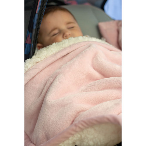 Couverture Sherpa en flanelle de Juddlies - Rose