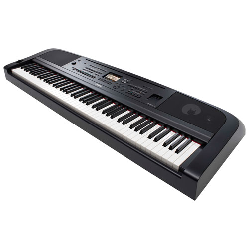 Yamaha DGX-670 88-Key Digital Piano - Black