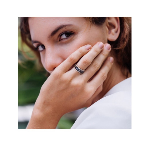 3.15 Carat Blue Sapphire Ring band with Diamonds in 14K White Gold