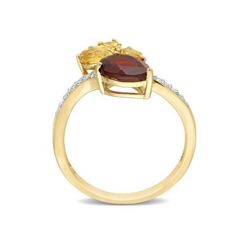 2.02 Carat Garnet and Citrine Ring in 14K Yellow Gold