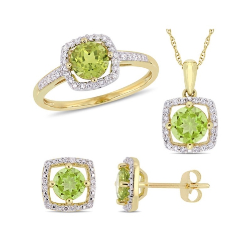 Image 1 of 4.. 2.96 Carat Peridot Heart Ring, Pendant and Earrings Set in 10K Yellow Gold