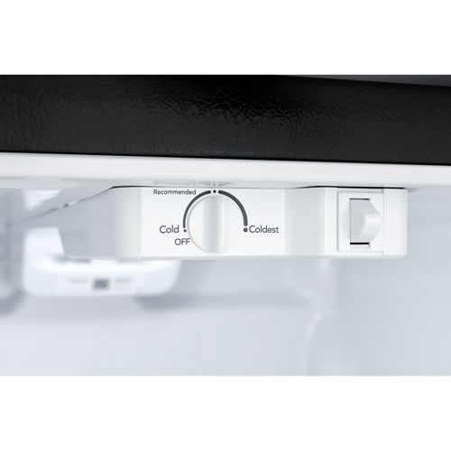 Réfrigérateur à congélateur supérieur 30 po 20 pi³ de Frigidaire - Acier inoxydable