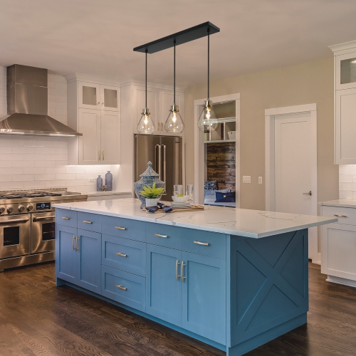 Modern Teardrop Kitchen Island Chandelier, 3-Light 22-in Brass Gold and Black in Bell Modern/Contemporary Clear Glass Linear LED Hanging Kitchen