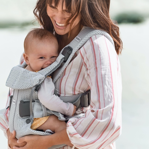 Porte-bébé ONE Air de BabyBjorn - Argenté