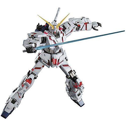 BANDAI  Gundam Master Grade Gundam Unicorn 1/100 Scale Model Kit: Rx-0 Unicorn Gundam