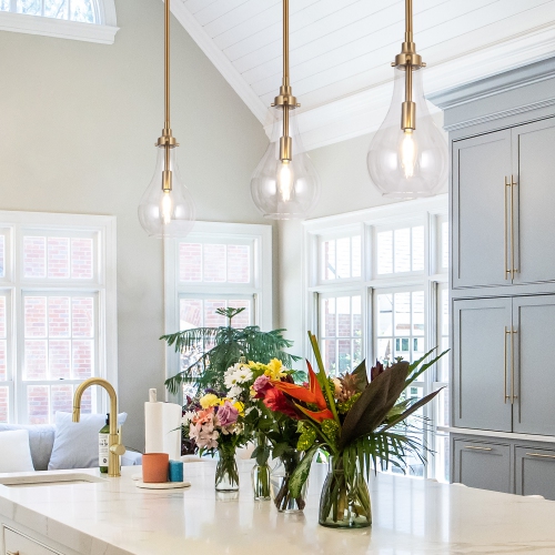 Modern Kitchen Island Pendant Light 1-Light Plating Brass Hanging Bedroom Pendant Light with Clear Teardrop Glass shade