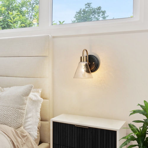 Gold Bathroom Vanity Wall Sconce, 5-in W 1-Light Matte Black and Brass Gold with Seeded Glass Shade Modern/Contemporary LED Wall Sconce