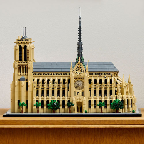 LEGO Architecture: Notre-Dame de Paris - 4383 Pieces (21061)