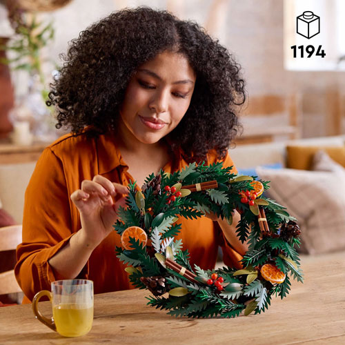 LEGO Icons: Wreath - 1194 Pieces