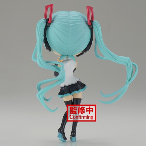 BanPresto - Q Posket - Hatsune Miku V4X Style Statue [COLLECTABLES]