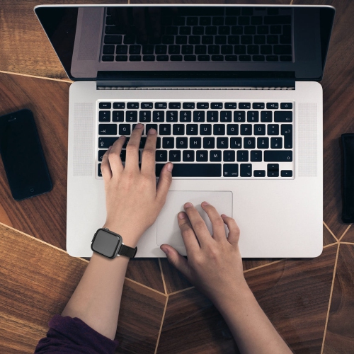 Bracelet mince en cuir pour Apple Watch de WFG - 38&nbsp;mm/40/41&nbsp;mm - Abricot