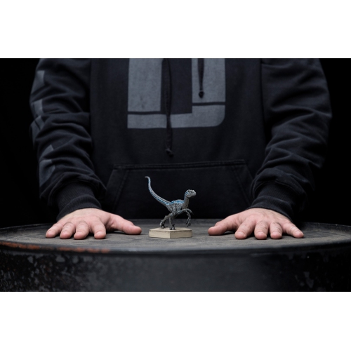 Jurassic World - Velociraptor Blue A - Art Scale Icons