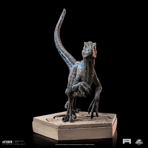 Jurassic World - Velociraptor Blue A - Art Scale Icons