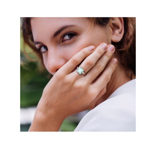 3.70 Carat Aquamarine Cushion-Cut Ring in 10K White Gold