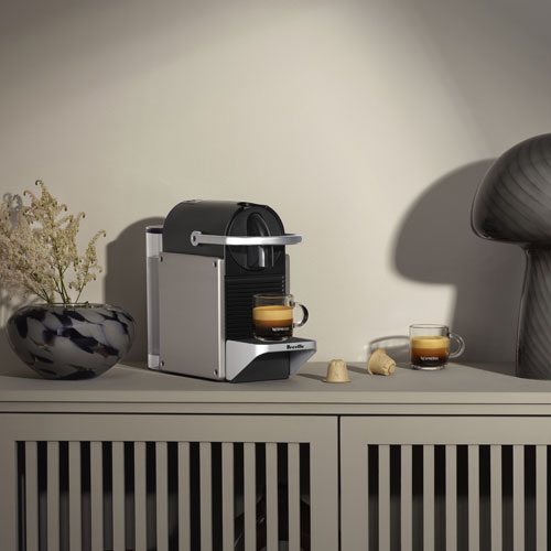 Nespresso Pixie Pod Espresso Machine